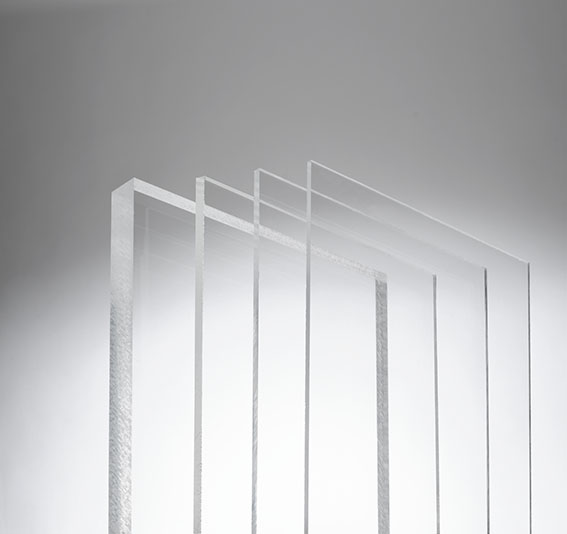 Placas de plexiglas transparente